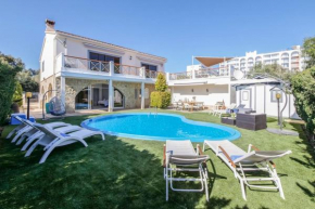 Moderne Villa, Pool+Meerblick,schnelles Wifi,Klima